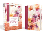 Biblia NVI de estudio para la mujer piel y tela fucsia