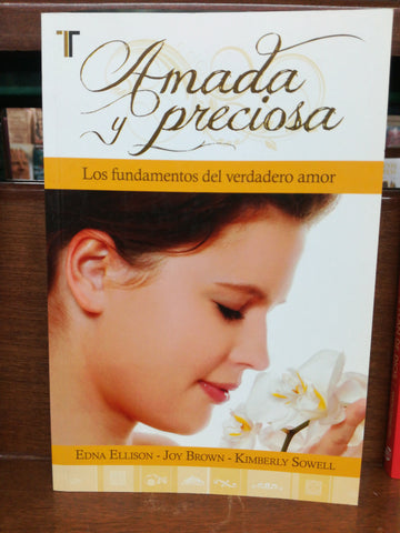 Amada y preciosa